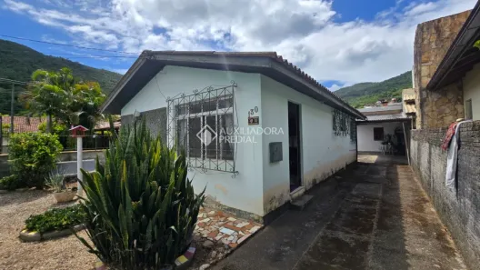 Casa com 3 Quartos à venda, 137m² no Monte Verde, Florianópolis