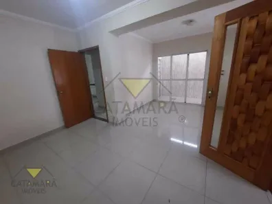 Casa com 2 Quartos para alugar, 80m² no Vila Cecília, Mogi das Cruzes