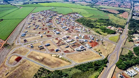 Lote/Terreno à venda, 213m² no Residencial Colinas do Engenho I, Limeira