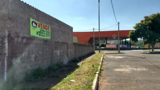 Lote/Terreno à venda, 560m² no Recanto das Emas, Brasília