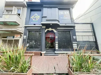 Imóvel Comercial com 1 Quarto para alugar, 450m² no Navegantes, Porto Alegre
