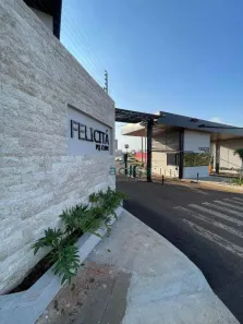 Lote/Terreno à venda, 200m² no Floresta, Cascavel