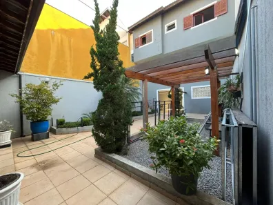 Sobrado com 3 Quartos à venda, 310m² no Vila Camilópolis, Santo André