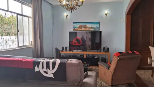 Casa com 4 Quartos à venda, 225m² no Vila Valqueire, Rio de Janeiro