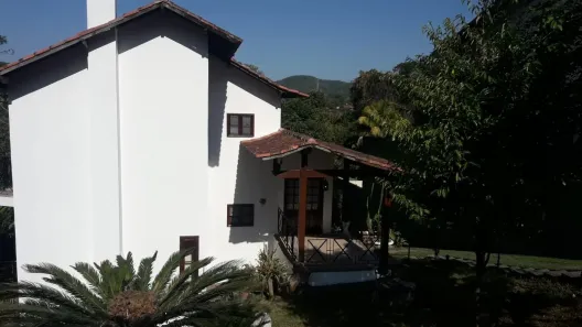 Casa com 4 Quartos à venda, 320m² no Maria Paula, São Gonçalo