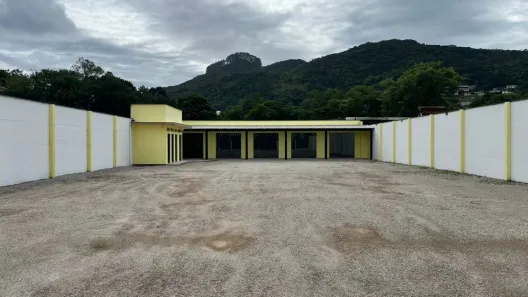 Galpão/Depósito/Armazém para alugar, 240m² no Beira Rio, Biguaçu