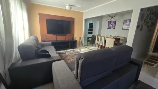 Casa com 3 Quartos à venda, 236m² no Jardim São Pedro, Campinas
