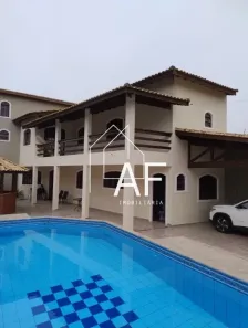 Sobrado com 6 Quartos à venda, 324m² no Balneário Stella Maris, Peruíbe