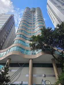 Apartamento com 3 Quartos à venda, 110m² no Centro, Balneário Camboriú