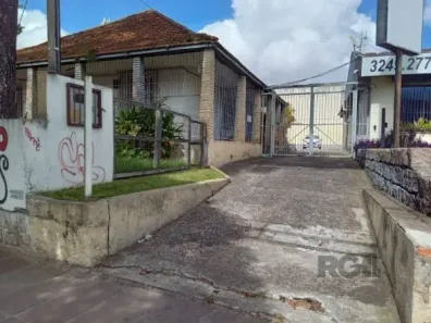 Imóvel Comercial para alugar, 200m² no Cavalhada, Porto Alegre