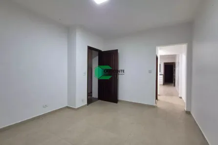 Sobrado com 3 Quartos para alugar, 163m² no Jardim Utinga, Santo André