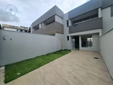 Casa com 3 Quartos à venda, 158m² no Planalto, Belo Horizonte
