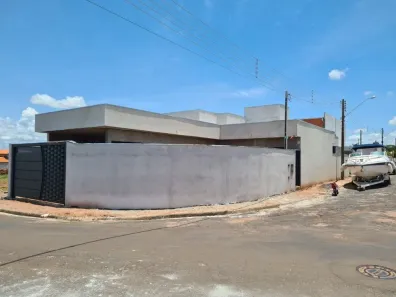 Fazenda/Sítio com 3 Quartos à venda, 228m² no , Sales