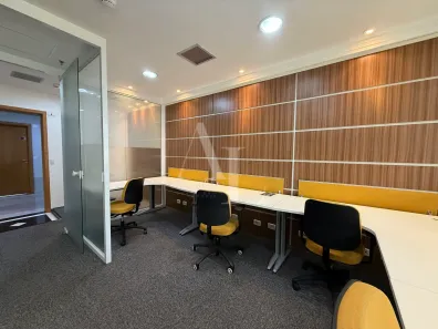 Sala Comercial à venda, 42m² no Alphaville Industrial, Barueri
