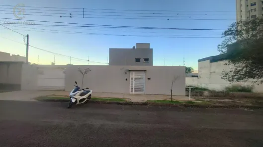 Casa com 3 Quartos à venda, 100m² no Parque Residencial Alcântara, Londrina