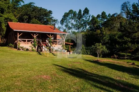Fazenda/Sítio com 2 Quartos à venda, 140m² no , Capela de Santana