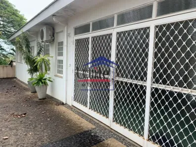Casa com 3 Quartos à venda, 188m² no Vila São Luiz, Valinhos