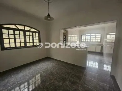 Sobrado com 3 Quartos para alugar, 162m² no Santa Maria, Santo André