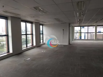 Sala Comercial para alugar, 230m² no Vila Olímpia, São Paulo