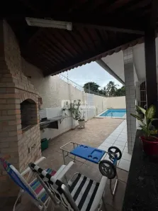 Casa com 4 Quartos à venda, 173m² no Barro Vermelho, Natal