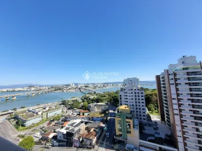 Apartamento com 2 Quartos à venda, 73m² no Centro, Florianópolis
