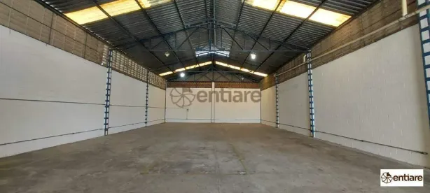 Galpão/Depósito/Armazém para alugar, 200m² no Boa Esperança, Santa Luzia