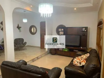 Sobrado com 4 Quartos à venda, 230m² no Jardim Maria Adelaide, São Bernardo do Campo