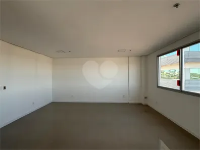 Sala Comercial para alugar, 26m² no Centro, Gravataí