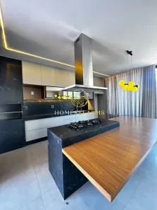 Sobrado com 3 Quartos para alugar, 250m² no Jardins Barcelona, Senador Canedo
