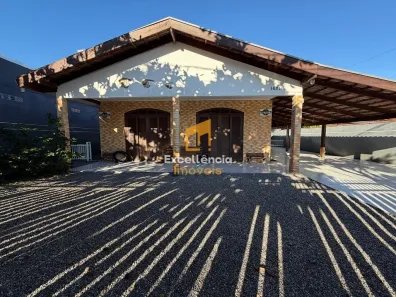 Casa com 4 Quartos à venda, 183m² no Balneário Coroados, Guaratuba