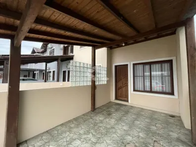 Casa com 2 Quartos à venda, 72m² no Arroio Grande, Santa Cruz do Sul