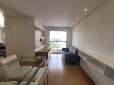 Apartamento com 2 Quartos para alugar, 48m² no Vila Anastácio, São Paulo