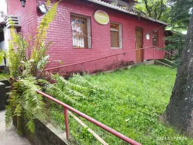 Casa com 3 Quartos para alugar, 820m² no Parnamirim, Recife