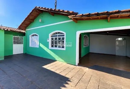 Casa com 4 Quartos à venda, 135m² no Santa Maria, Uberaba