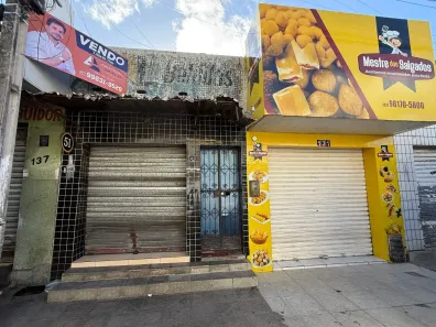 Casa com 1 Quarto para venda ou aluguel, 280m² no Centro, Arapiraca