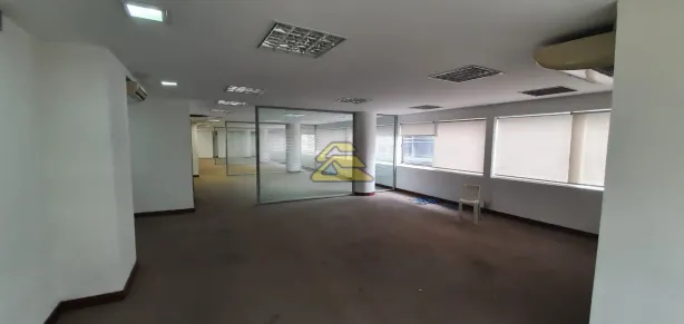 Sala Comercial para alugar, 650m² no Centro, Rio de Janeiro