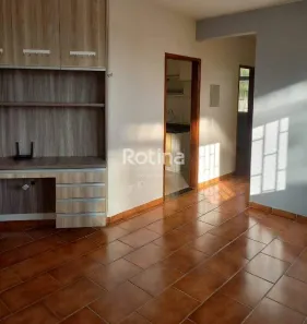 Apartamento com 2 Quartos à venda, 55m² no Custódio Pereira, Uberlândia