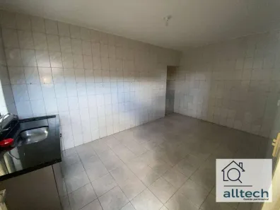 Casa com 2 Quartos para alugar, 40m² no Jardim Moreno, São Paulo