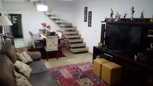 Sobrado com 3 Quartos à venda, 160m² no Vila Bertioga, São Paulo