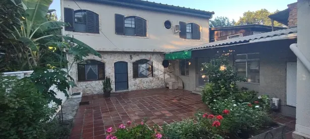 Casa com 3 Quartos à venda, 313m² no Cavalhada, Porto Alegre