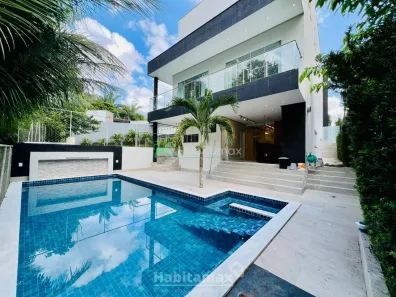 Casa com 5 Quartos para alugar, 700m² no Ponta Negra, Manaus