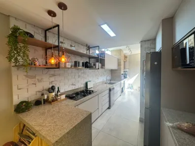 Casa com 2 Quartos à venda, 100m² no Camargos, Belo Horizonte