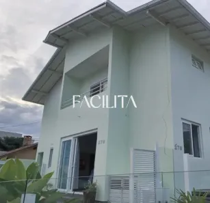 Apartamento com 2 Quartos para alugar, 78m² no Itacorubi, Florianópolis