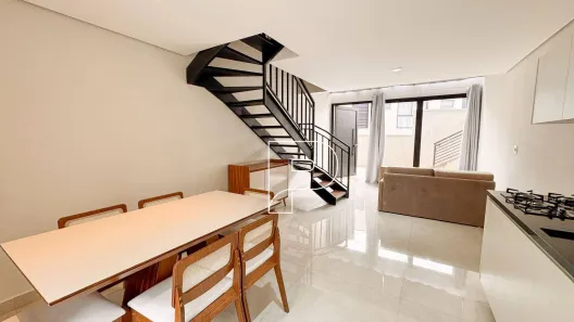Casa de Condomínio com 2 Quartos para venda ou aluguel, 125m² no Granja Viana, Cotia