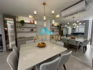 Apartamento com 3 Quartos para alugar, 120m² no Meia Praia, Itapema
