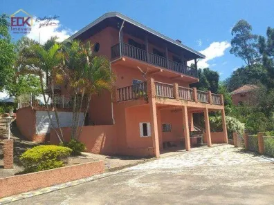 Sobrado com 3 Quartos à venda, 354m² no Residencial Village Serrano, São Bento do Sapucaí