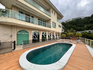 Casa com 4 Quartos à venda, 983m² no Marapé, Santos