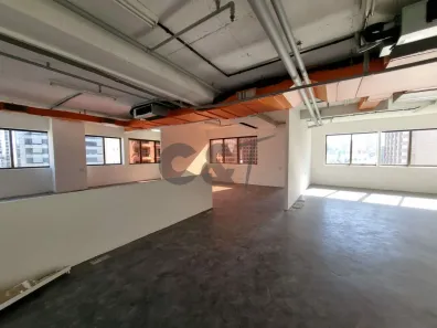 Imóvel Comercial para alugar, 155m² no Cidade Monções, São Paulo