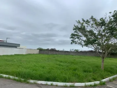 Lote/Terreno à venda, 400m² no Base Aero Naval, São Pedro da Aldeia
