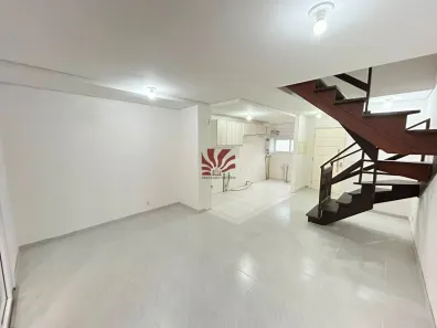 Casa de Condomínio com 2 Quartos para alugar, 80m² no Centro, Canoas